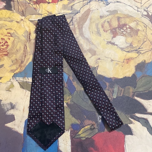 CALVIN KLEIN Tie